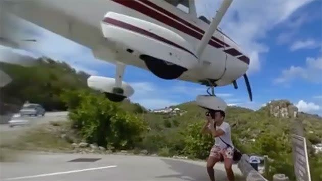 Snaphappy St. Barts tourist grazed by plane