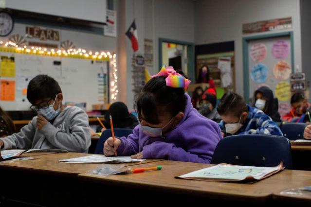 Estudio EEUU muestra alarmante caída en habilidades de lectura y matemáticas de niños en pandemia