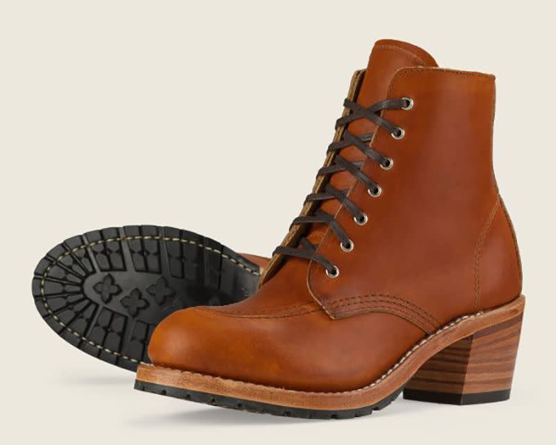 Red Wing Heritage Line Clara Boots