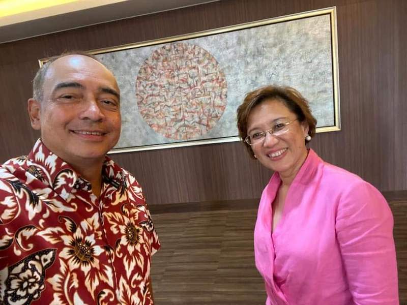 Cancer survivor Datuk Seri Nazir Razak and infectious diseases expert Prof Datuk Dr Adeeba Kamarulzaman join forces to fight prostate cancer in a five-year campaign. — Picture courtesy of Dr Adeeba