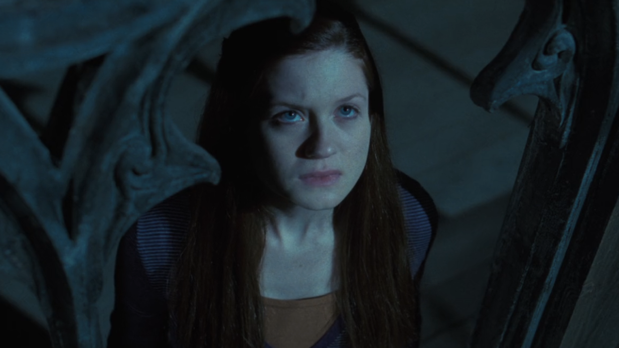  Bonnie Wright in Harry Potter 8 