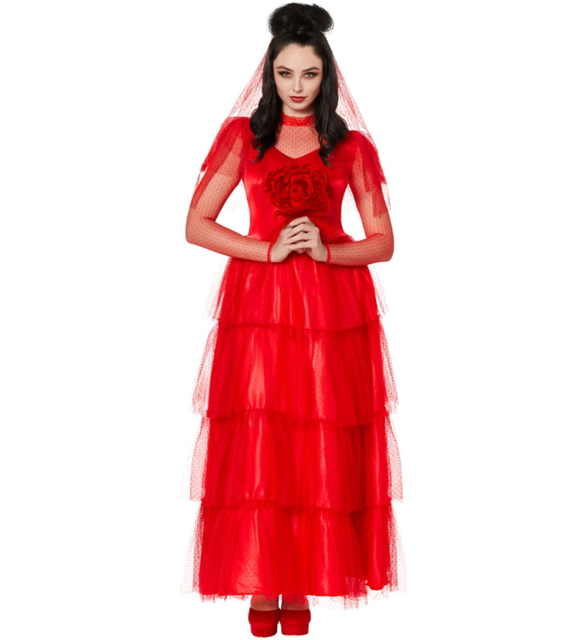 Beetlejuice Lydia Deetz Bride