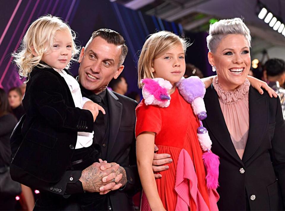 Jameson Hart, Carey Hart, Willow Sage Hart, Pink, 2019 E! People's Choice Awards