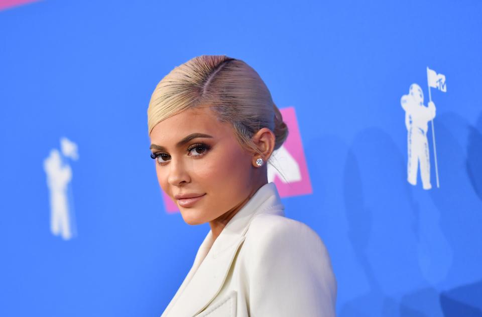 TV personality Kylie Jenner attends the 2018 MTV Video Music Awards at Radio City Music Hall on August 20, 2018 in New York City. (Photo by ANGELA WEISS / AFP)        (Photo credit should read ANGELA WEISS/AFP/Getty Images)