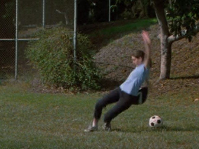 Mia falling when trying to kick a ball in "The Princess Diaries."