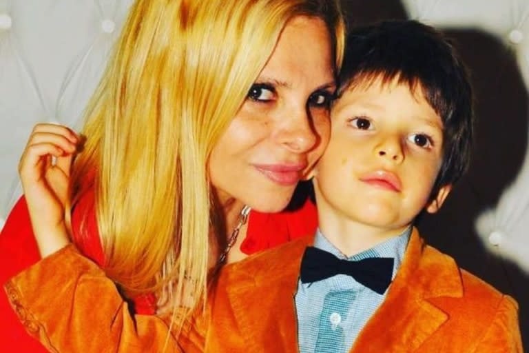 Fabiana Liuzzi estuvo en LAM y habló del estado de salud de su hijo Antonio, de 9 años, fruto de su relación con Luis Ventura (Foto: Instagram @fabiana_liuzzi)