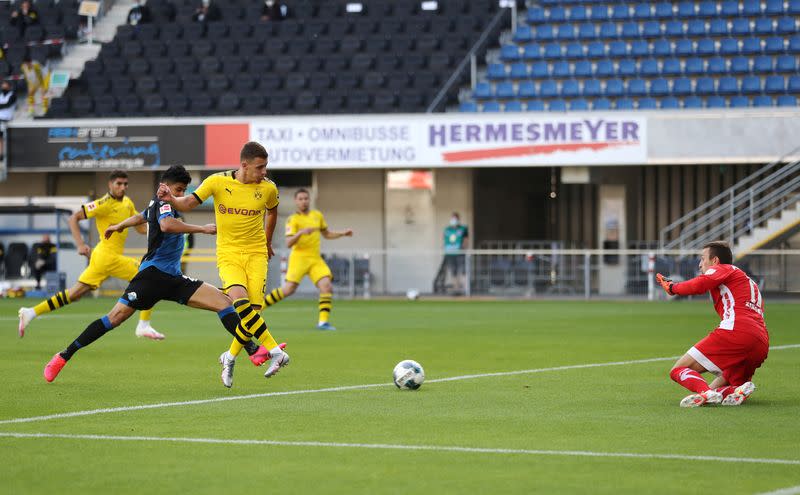 Bundesliga - SC Paderborn v Borussia Dortmund