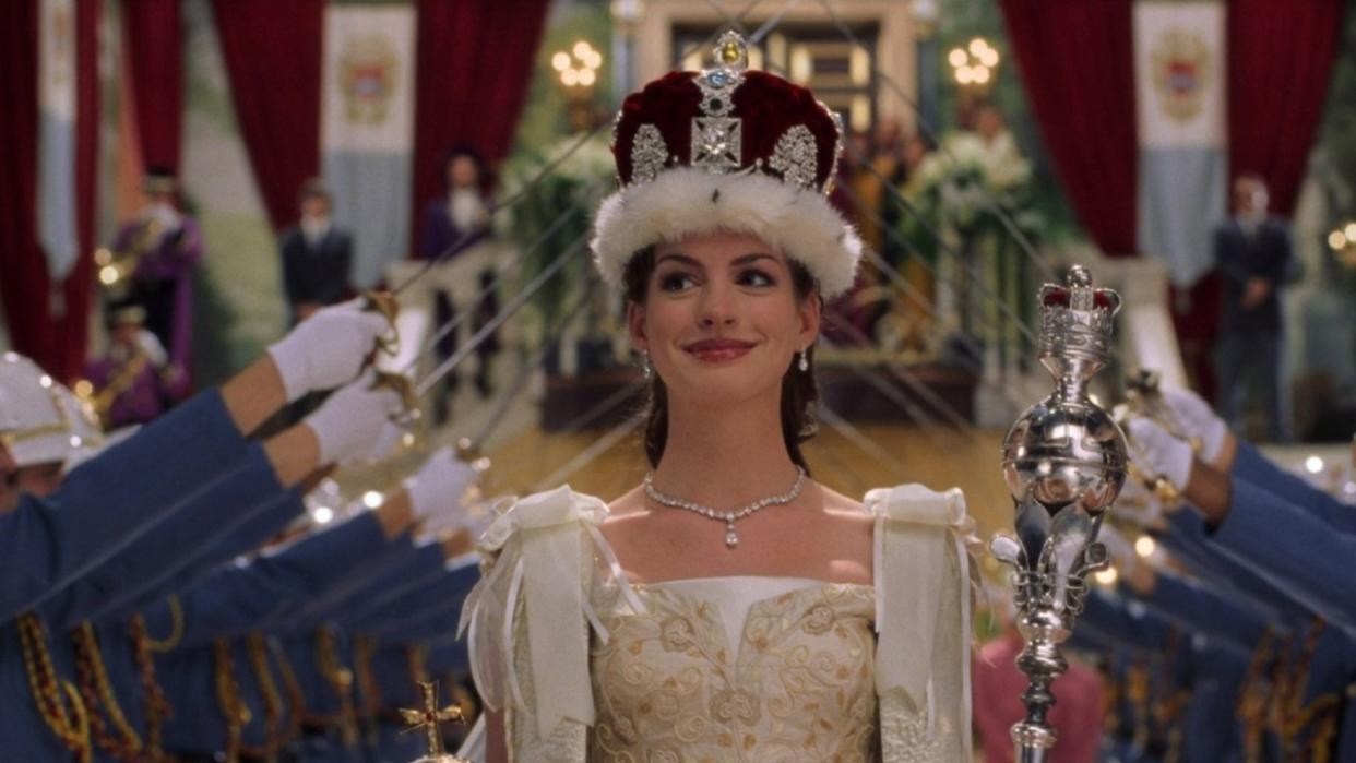  Anne Hathaway in The Princess Diaries 2: Royal Engagement 