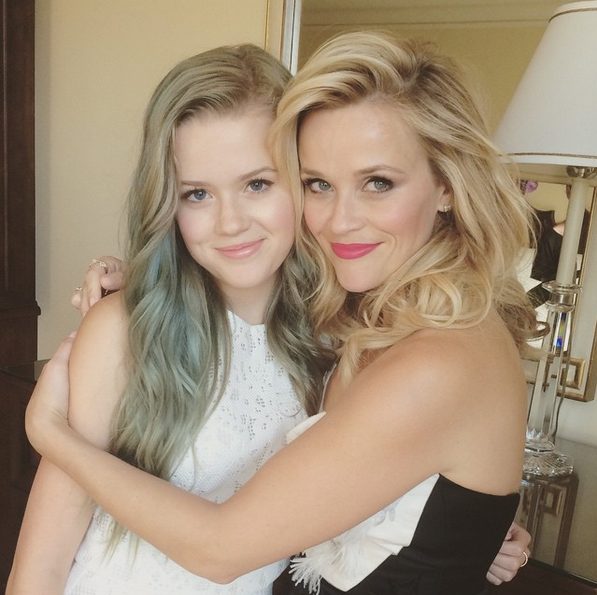 Reese Witherspoon and Ava Phillippe