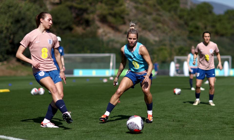 <span>Naomi Layzell (left) trained with the England senior side for the first time in Marbella.</span><span>Photograph: Naomi Baker/The FA/Getty Images</span>