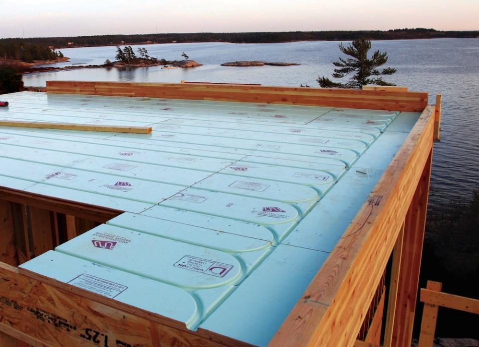 7 Reasons Homeowners Switch to Radiant Heating