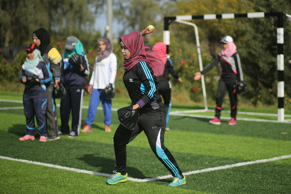 Palestinian women try to bring baseball to Gaza