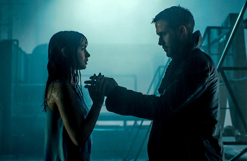 Ana de Armas as Joi and Ryan Gosling as K in ‘Blade Runner 2049’ (Credit: Sony)