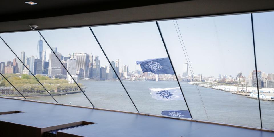 Views of the NYC skyline and MSC flags in the MSC Meraviglia