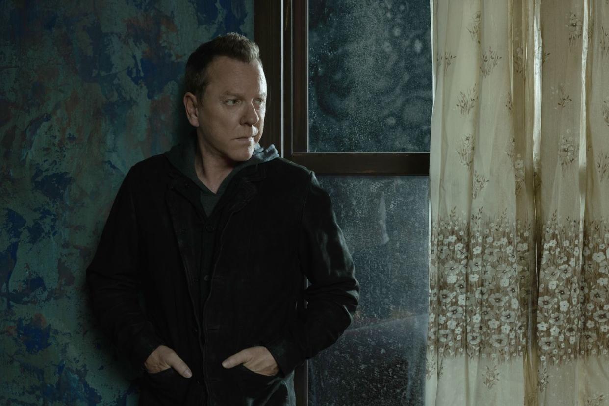 kiefer sutherland, rabbit hole