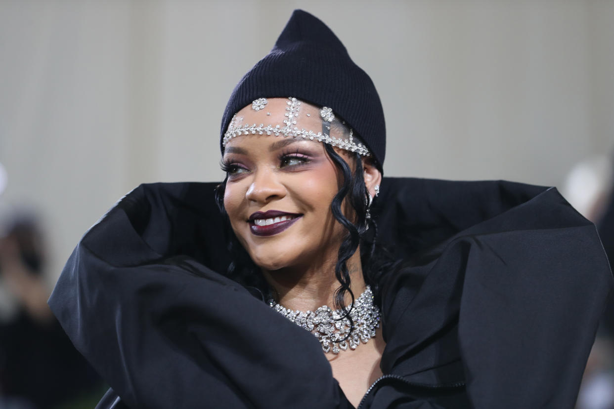 Rihanna en la gala de beneficencia del Instituto del Vestido del Museo Metropolitano de Arte de Nueva York, el 13 de septiembre de 2021. (Calla Kessler/The New York Times)