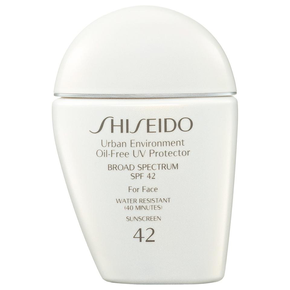 Shiseido Urban Environment Oil-Free UV Protector Broad Spectrum Face Sunscreen SPF 42