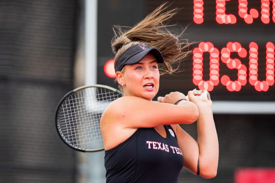 Texas Tech's Avelina Sayfetdinova won the clinching match in a 4-2 victory Saturday against Tulsa, but the Red Raiders suffered a 4-0 shutout loss to Oklahoma in a second-round ITA Kickoff Weekend match on Sunday in Norman, Oklahoma.