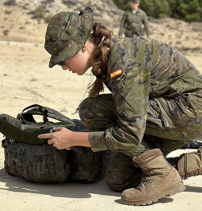 Los peinados de Leonor en la Academia Militar