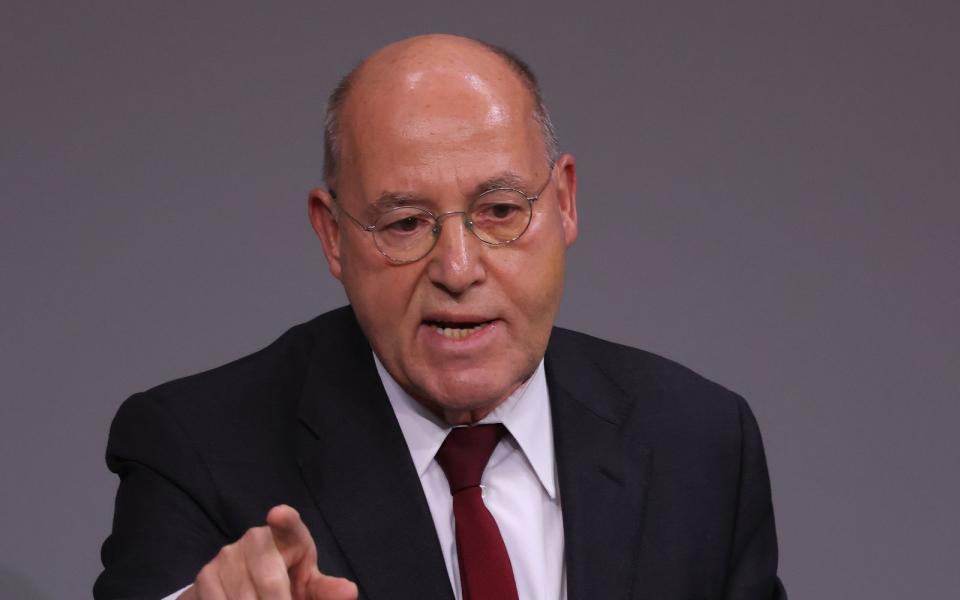 Gregor Gysi befürchtet eine weitere Radikalisierung der Klimaproteste - wenn nicht mit den Aktivsten gesprochen werde. (Bild: 2022 Getty Images/Sean Gallup)