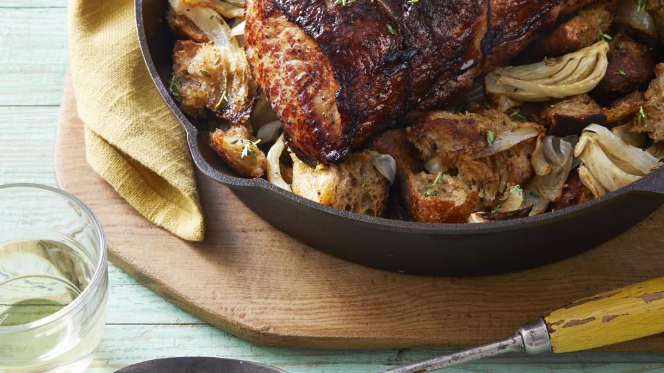 roast pork loin with fennel and chunky croutons