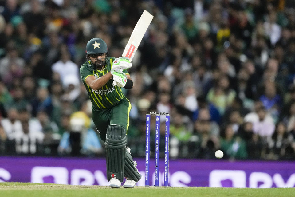 Pakistan's Babar Azam bats during the T20 World Cup cricket semifinal between New Zealand and Pakistan in Sydney, Australia, Wednesday, Nov. 9, 2022. (AP Photo/Rick Rycroft)