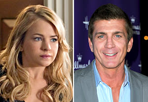 Britt Robertson, Joe Lando | Photo Credits: Sergei Bachlakov/The CW, Alberto E. Rodriguez/Getty Images