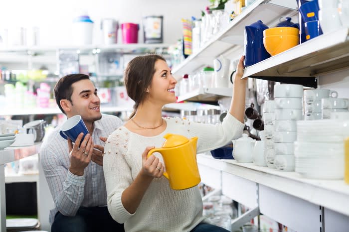 Couple looking at kitchen housewares