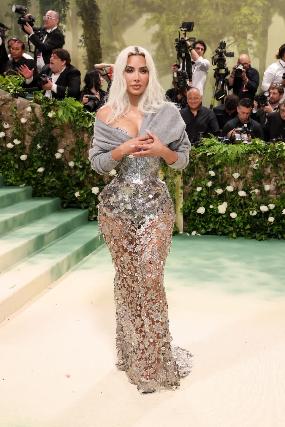 new york, new york may 06 kim kardashian attends the 2024 met gala celebrating sleeping beauties reawakening fashion at the metropolitan museum of art on may 06, 2024 in new york city photo by john shearerwireimage