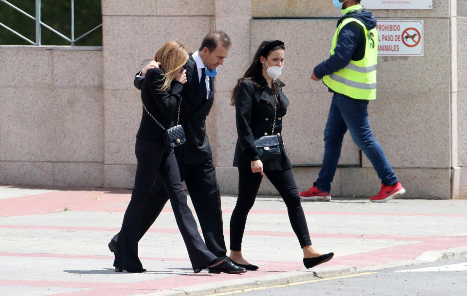 MADRID, SPAIN - MAY 16: Ana Obreg&#xf3;n; Alessandro Lequio and Carolina Monje attend Alex Lequio&#xb4;s funeral chapel on May 16, 2020 in Madrid, Spain. (Photo by Europa Press Entertainment/Europa Press via Getty Images)