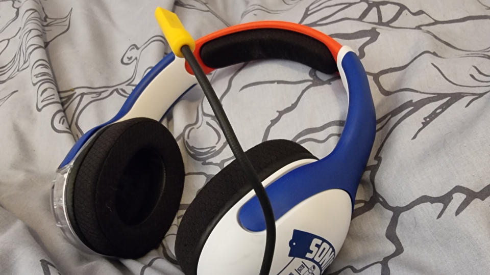 PDP Realmz wired headset