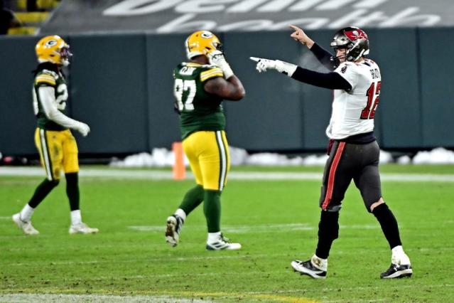 Tampa Bay Buccaneers advance to Super Bowl, defeat Green Bay Packers 31-26  in NFC championship game