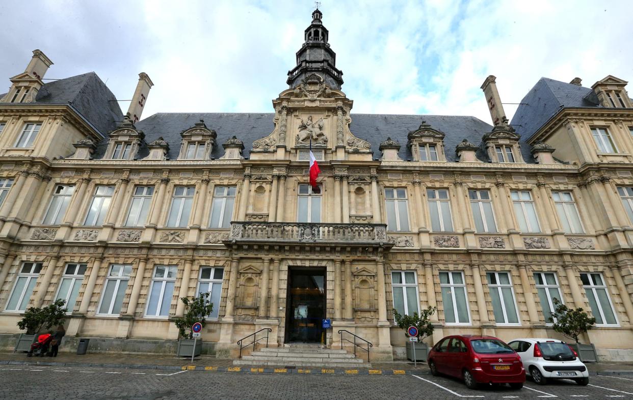 Hôtel de ville de Reims où la mesure est testée dès ce mardi.  - FRANCOIS NASCIMBENI 