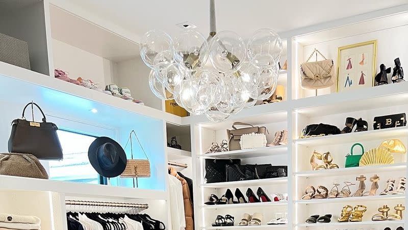 walk in closet