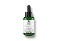 54€ les 30 ml <br><p>Ce micro-peeling Kiehl’s accélère en douceur le renouvellement cellulaire de la peau grâce à sa formule à base d’acide glycolique et d’extraits d’écorce de quinoa issus de récoltes responsables. Le plus ? Ce soin nocturne est assez doux pour être appliqué tous les soirs. Il peut être complété avec votre sérum ou hydratant quotidien. </p><br><a href="https://www.kiehls.fr/nightly-refining-micro-peel-concentrate/KHL110.html#q=peel&start=2" rel="nofollow noopener" target="_blank" data-ylk="slk:Acheter;elm:context_link;itc:0;sec:content-canvas" class="link ">Acheter</a>