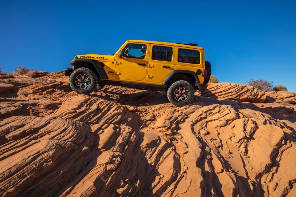 See Photos of the 2020 Jeep Wrangler EcoDiesel