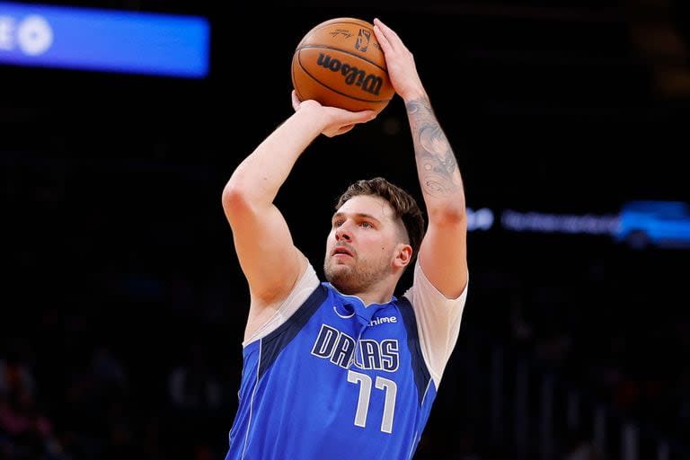 Doncic rompió sus propias estadísticas este viernes, en Atlanta