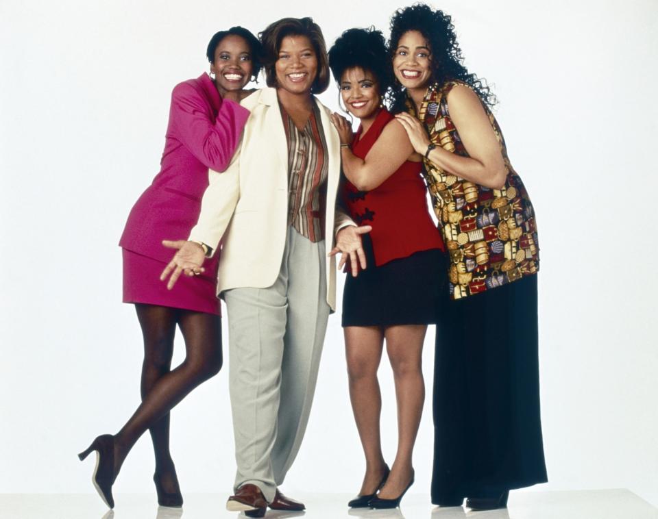 LIVING SINGLE, (aka MY GIRLS), from left: Kim Coles, Queen Latifah, Kim Fields, Erika Alexander, 1993-1998. ph: Deborah Feingold / ©Fox Television / courtesy Everett Collection