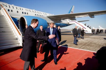 U.S. Secretary of State John Kerry arrives at Vnukovo international airport near Moscow, Russia, March 23, 2016. REUTERS/Andrew Harnik/Pool