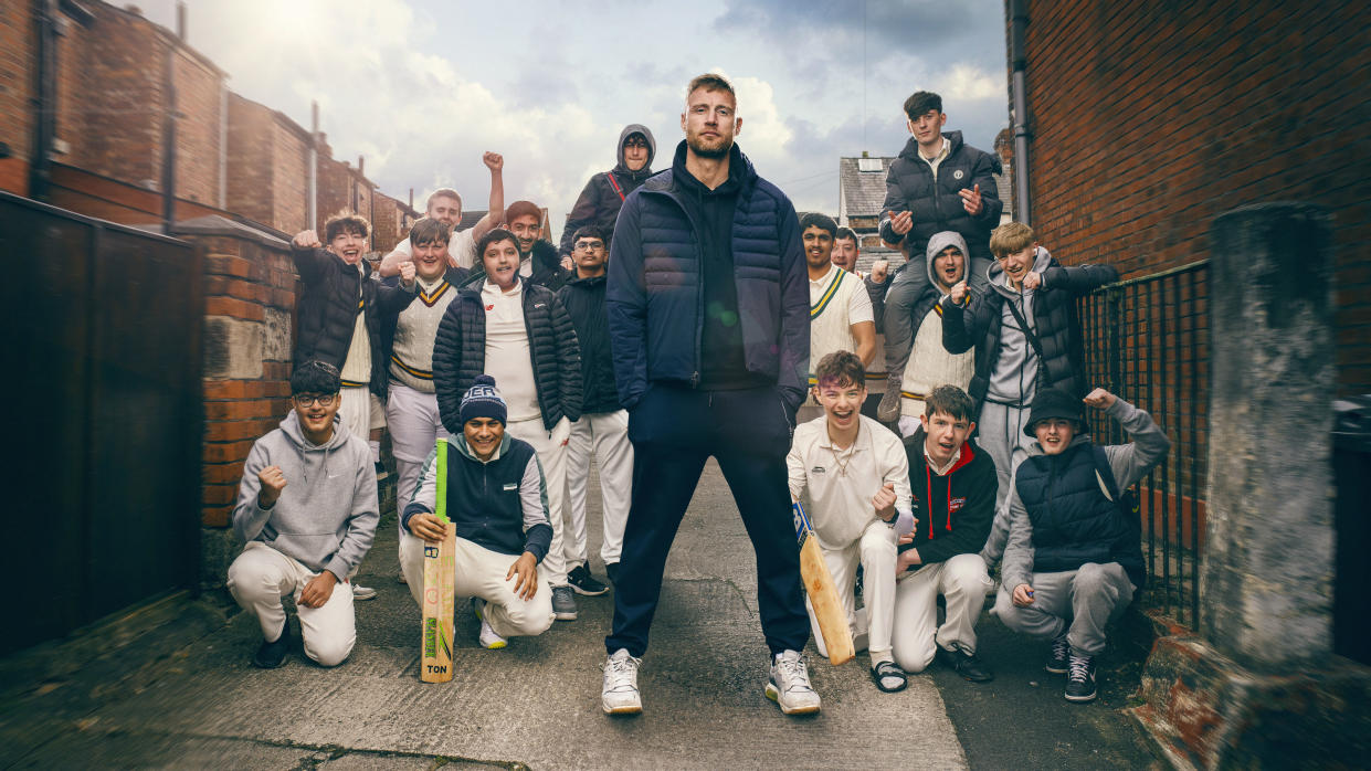 Freddie Flintoff tries to inspire a love of cricket. (BBC)