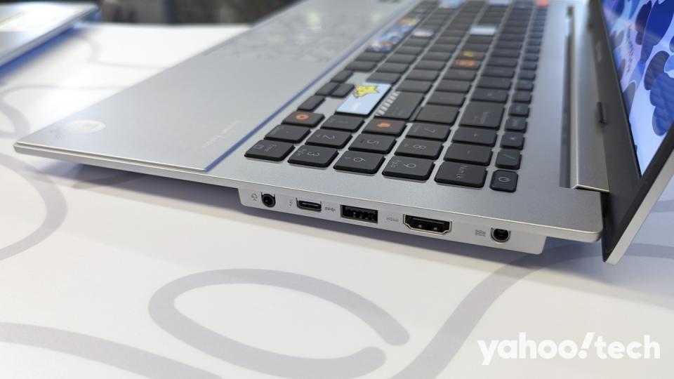 <p>ASUS Vivobook S x BAPE</p>
