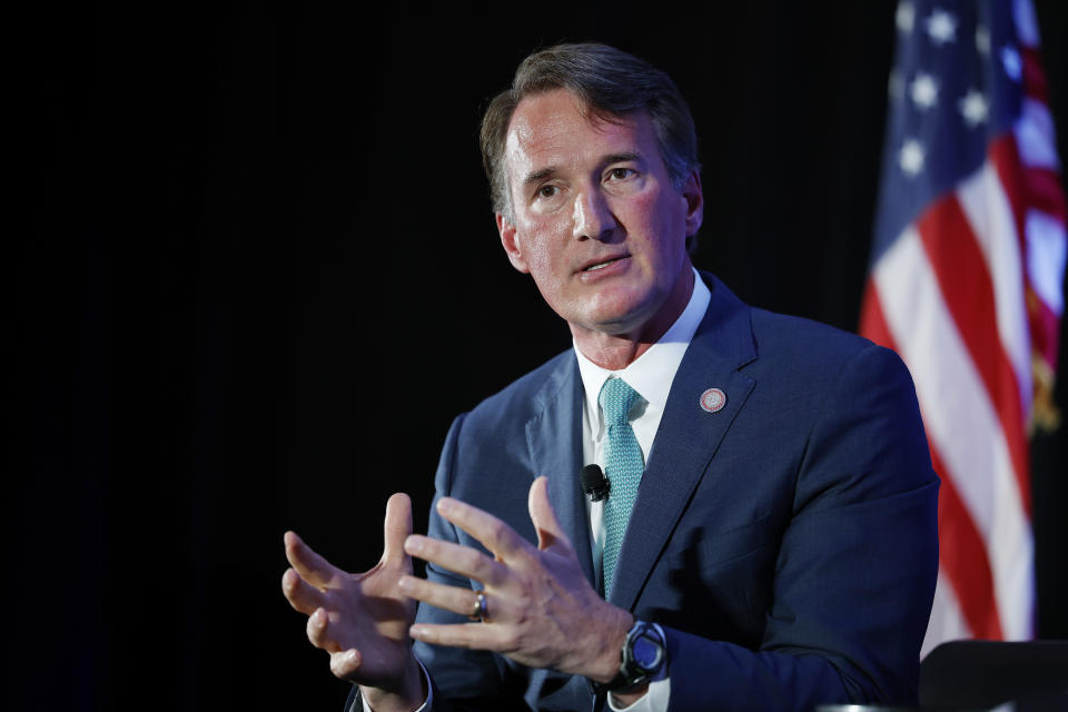 Virginia Governor Glenn Youngkin speaks to an audience.