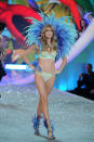 <b>Victoria's Secret Show 2013</b><br>Lindsay Ellingson