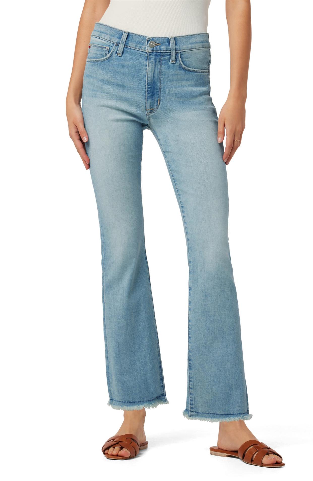 <p><a href="https://go.redirectingat.com?id=74968X1596630&url=https%3A%2F%2Fwww.nordstromrack.com%2Fs%2Fhudson-blair-high-rise-bootcut-jeans%2F6901596%3Forigin%3Dcategory-personalizedsort%26breadcrumb%3DHome%252FClearance%252FWomen%26color%3D429&sref=https%3A%2F%2Fwww.townandcountrymag.com%2Fstyle%2Ffashion-trends%2Fg44588792%2Fnordstrom-rack-clear-the-rack-sale-2023%2F" rel="nofollow noopener" target="_blank" data-ylk="slk:Shop Now;elm:context_link;itc:0;sec:content-canvas" class="link rapid-noclick-resp">Shop Now</a></p><p>Blair High Rise Bootcut Jeans</p><p>$49.00</p><p>nordstromrack.com</p>