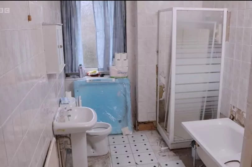 The family bathroom of the mid-terrace in Bucknall purchased by property developer Cos