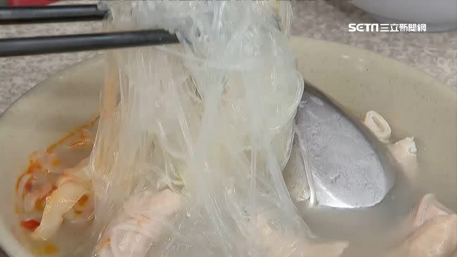 冬粉雖然是低GI食物，但因為很會吸湯汁和醬料，所以熱量通常也很高。（圖／資料照）