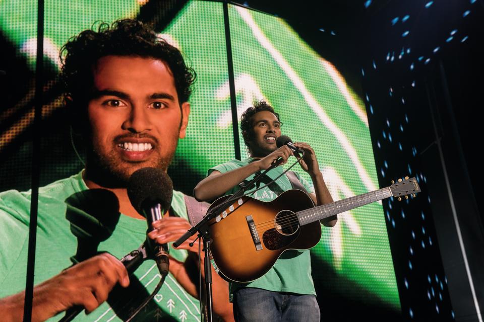 Himesh Patel as Jack in <i>Yesterday</i>. (Universal)