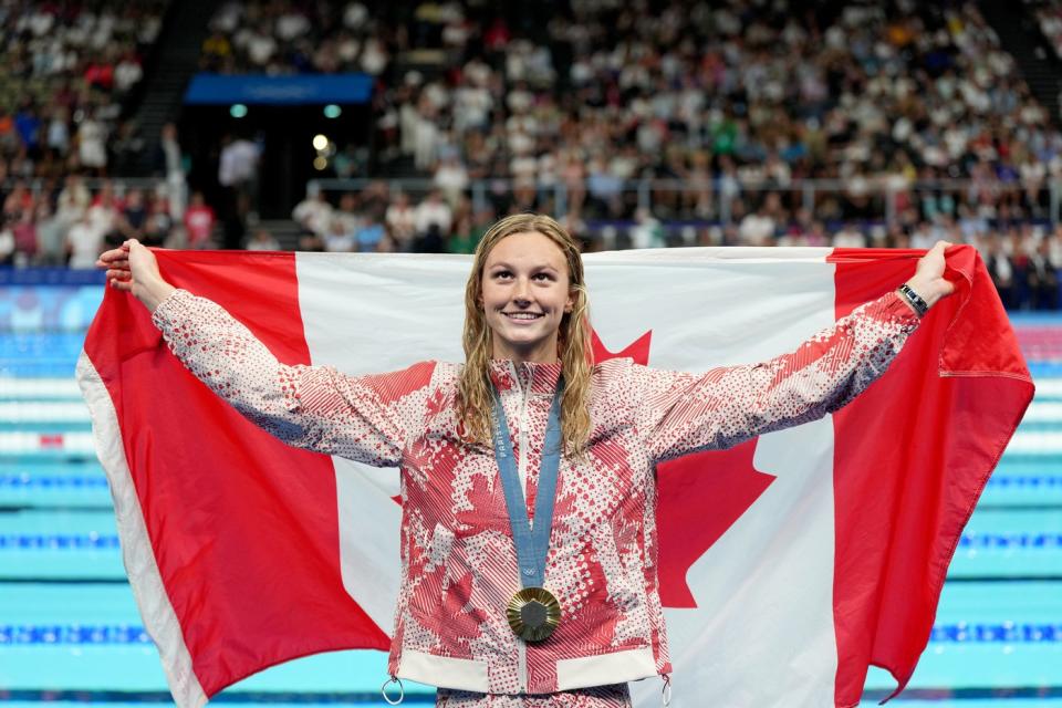 Canada caps Olympic swimming with eight medals, four by Summer McIntosh