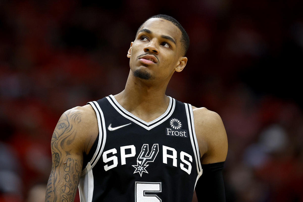 Latest NBA Offseason Rumors San Antonio Spurs Discussing Dejounte
