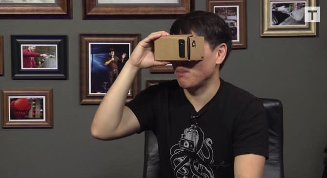 想要虛擬實境眼鏡？用紙板自己摺！